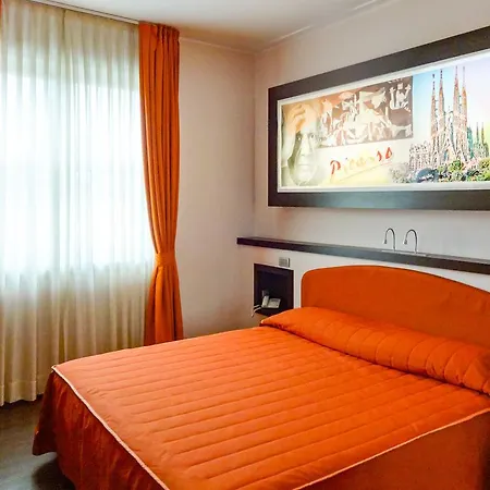 Hotel Mito 3*