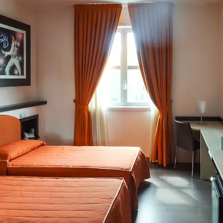 Hotel Mito 3*