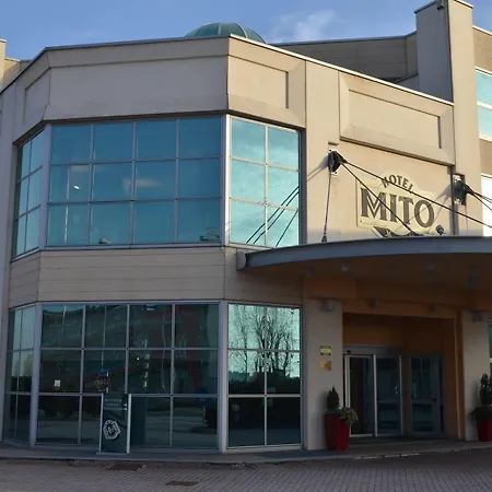 Mito Hotel 3*