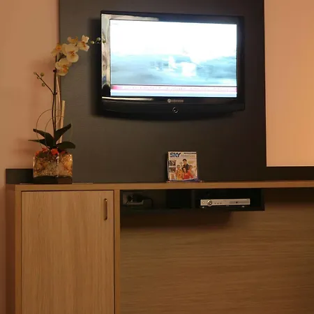 Hotel Mito 3*